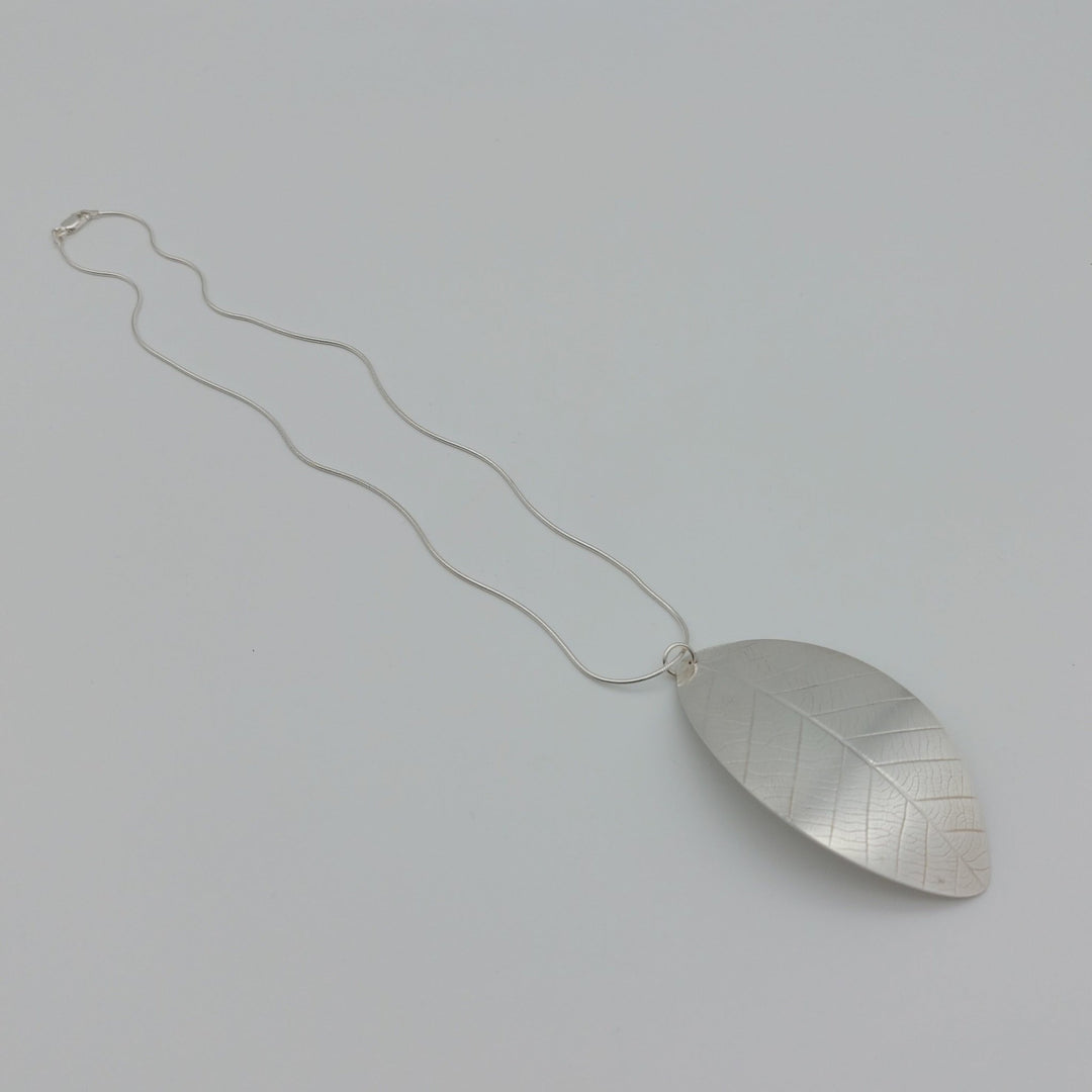 925 Sterling Silver Large Leaf Textured Necklace