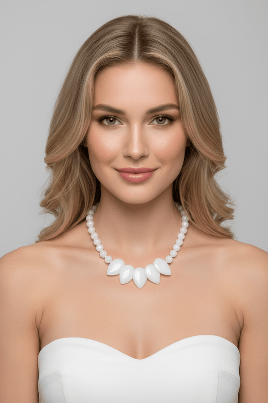 White Quartzite Necklace Model Photo