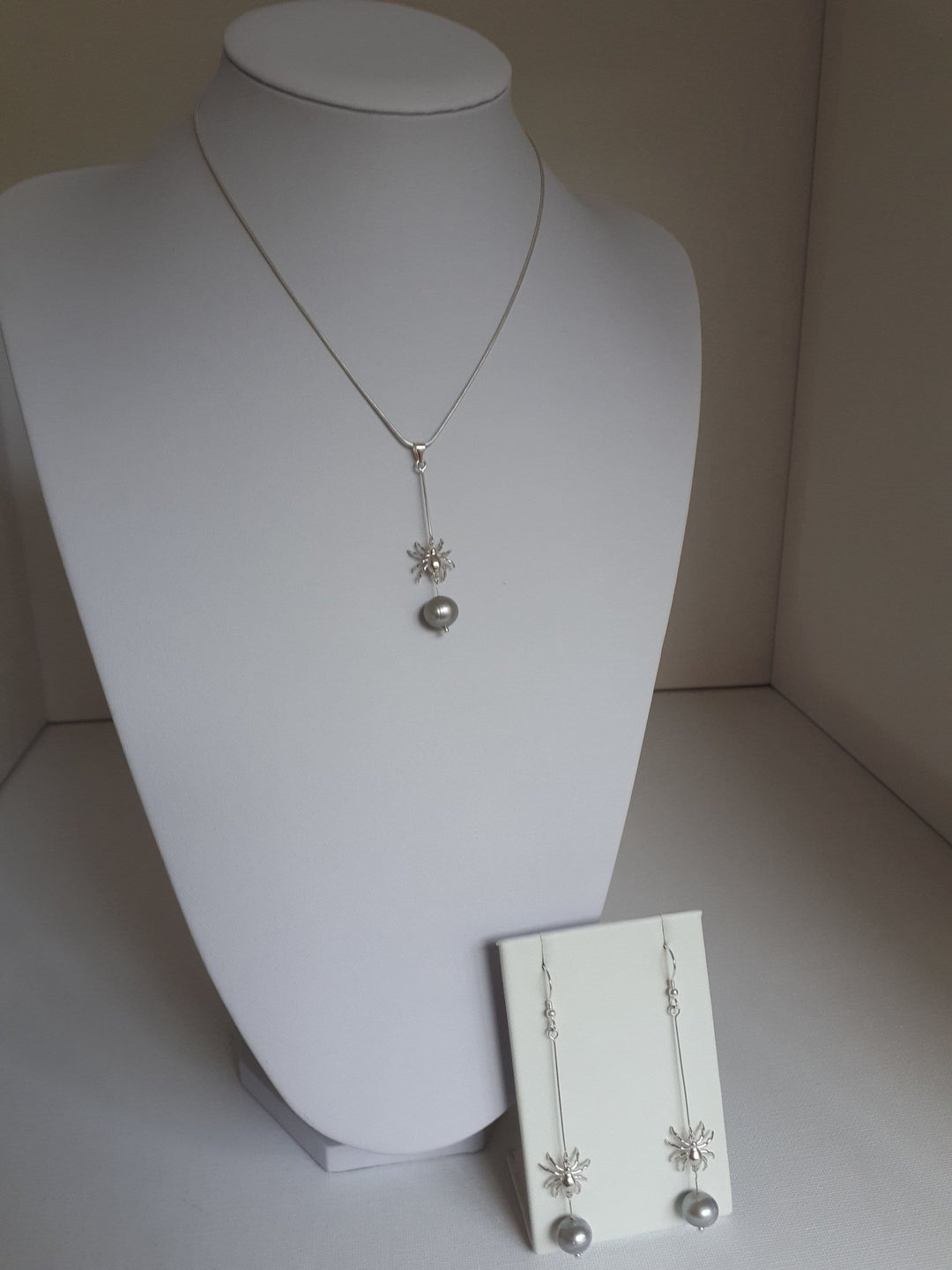 925 Sterling Silver Spider & Pearl Necklace. - JOANNE MASSEY ARTISAN JEWELLERY